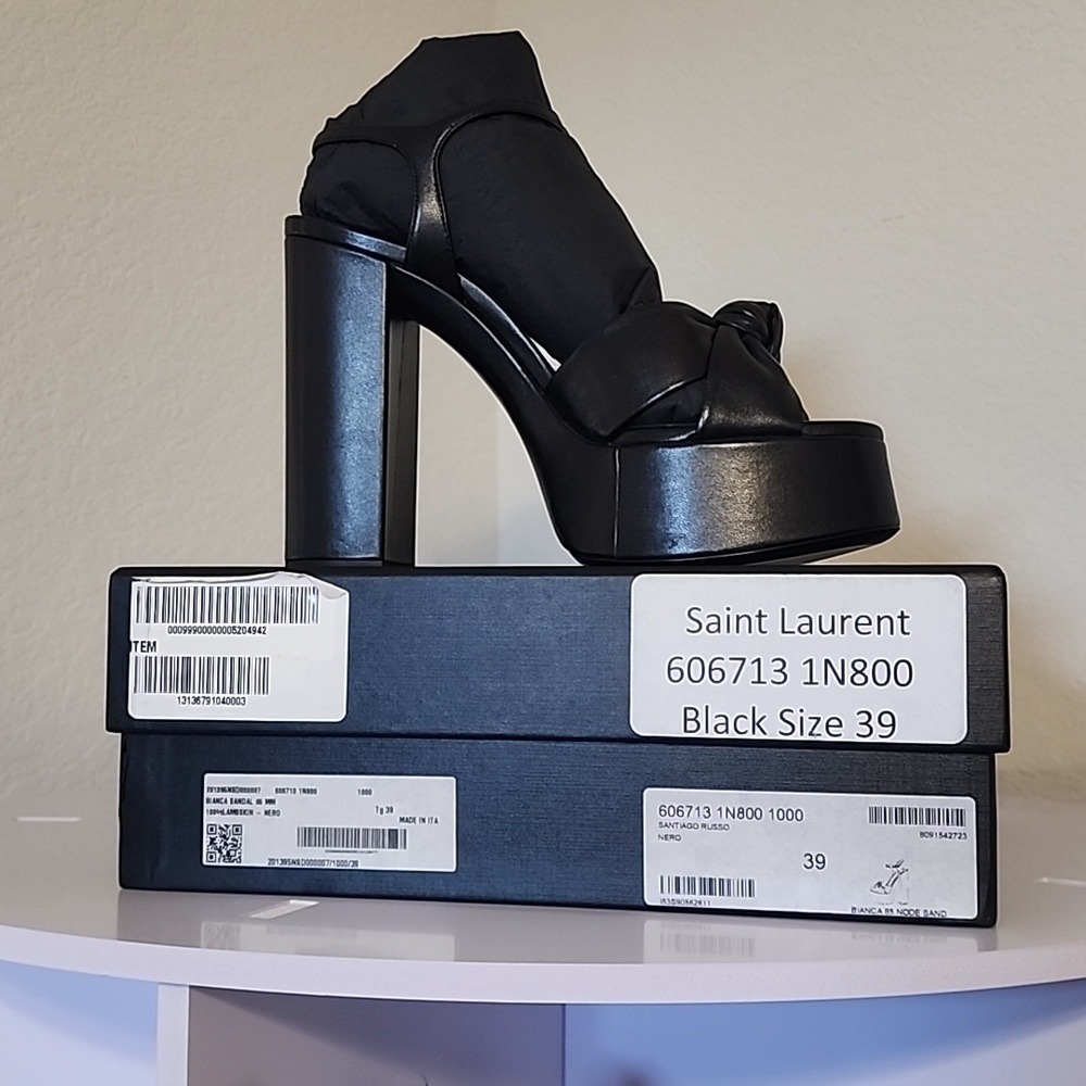 Saint Laurent black Santiago Russo size 39 New in box, never worn